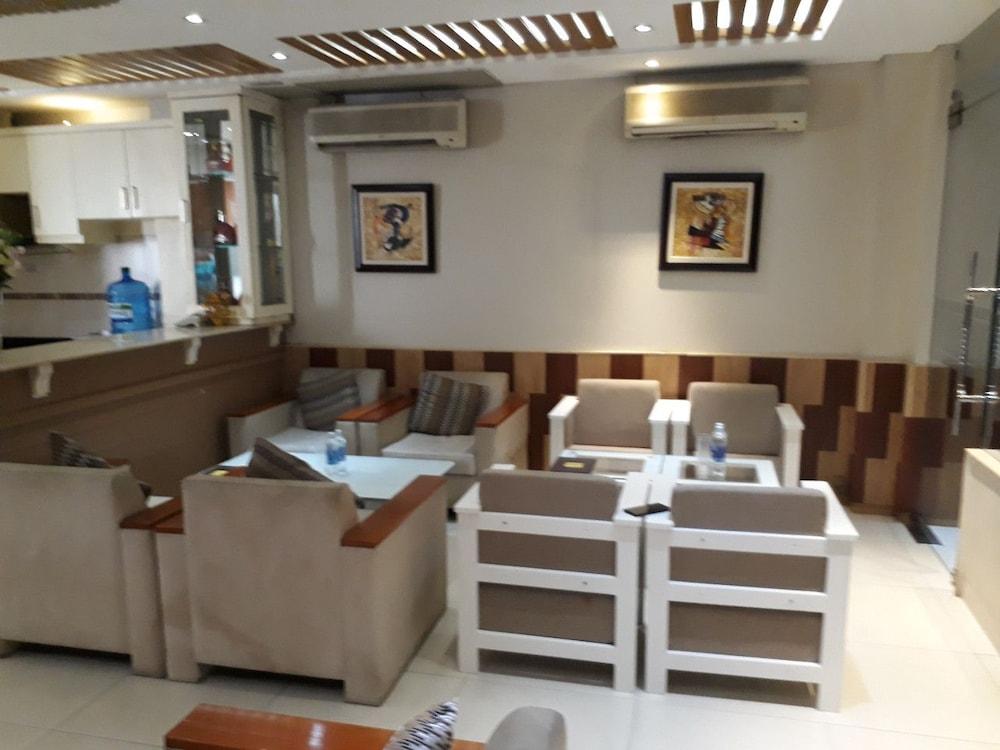 Van Ha Hotel Хошимин Экстерьер фото