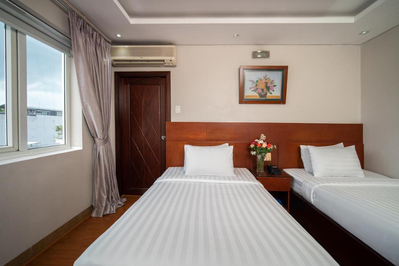 Van Ha Hotel Хошимин Экстерьер фото