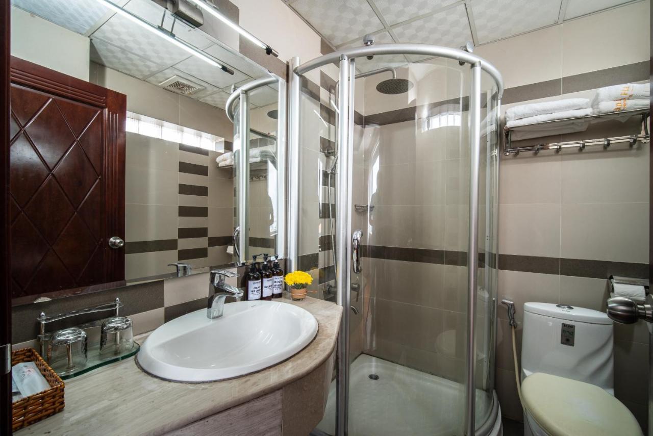 Van Ha Hotel Хошимин Экстерьер фото