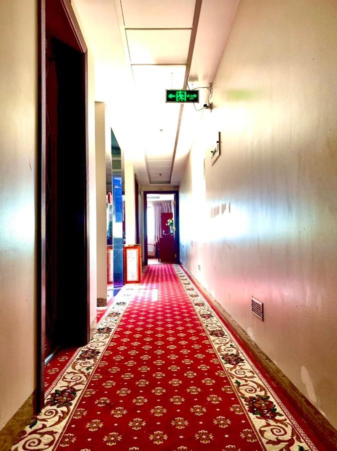 Van Ha Hotel Хошимин Экстерьер фото